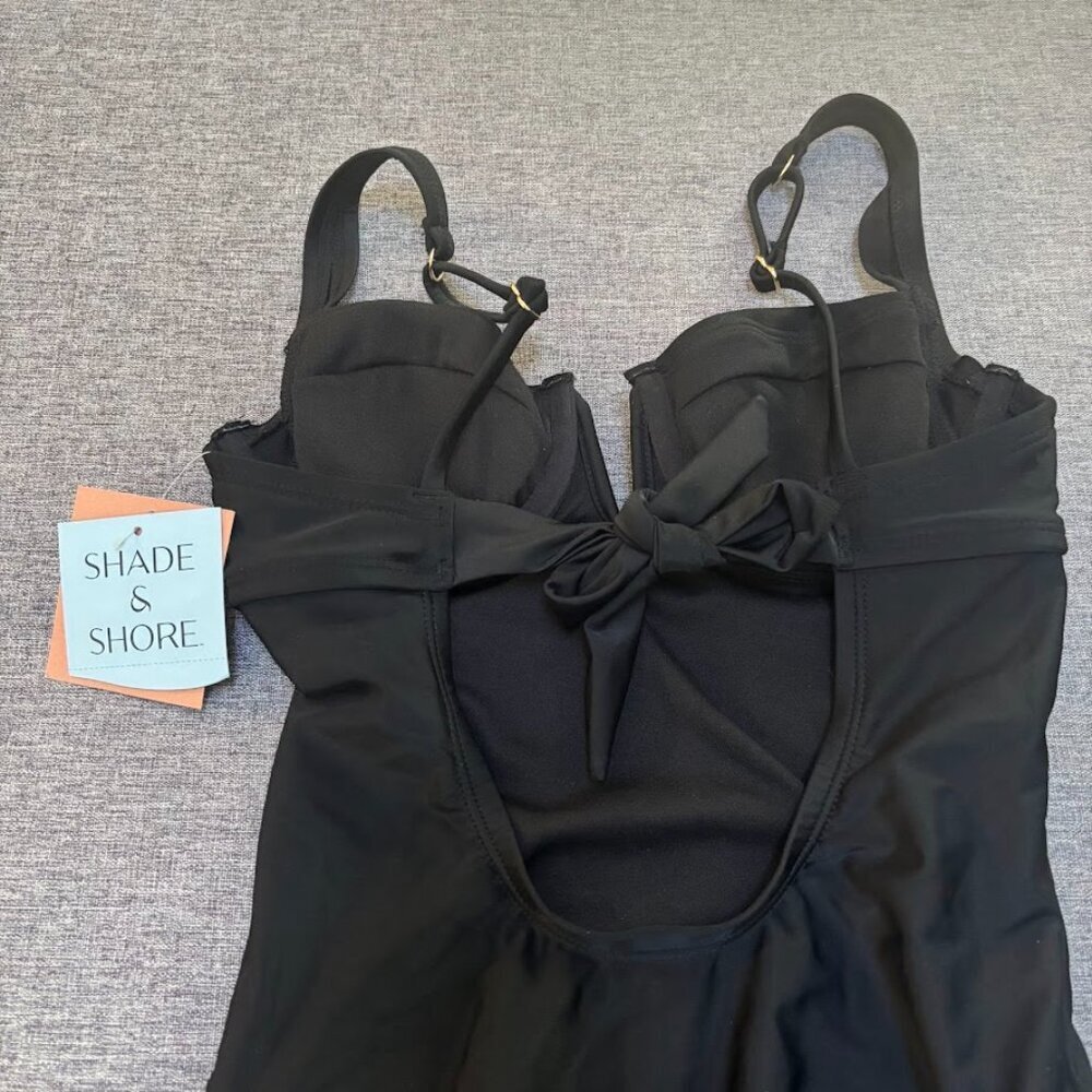 High Leg Balconette Underwire One Piece Swimsuit - Shade & Shore XS (0-2) - Picture 3 of 9
